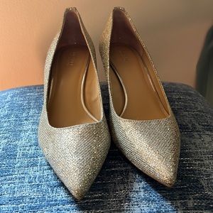 Michael Kors NWOT Alina Flex Kitten Pump